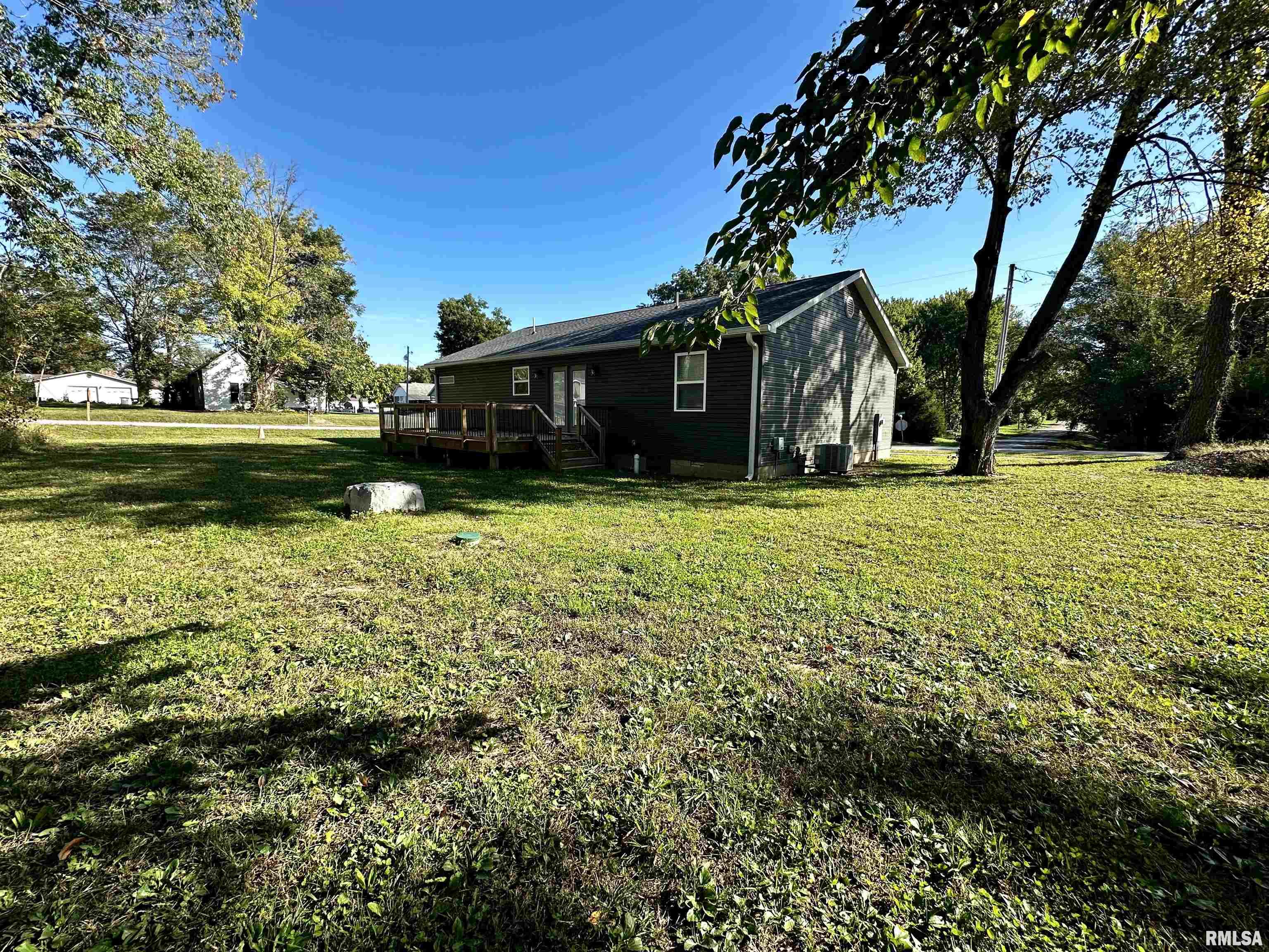 575 5th Street Omaha, IL 62871 - Photo 26 of 27