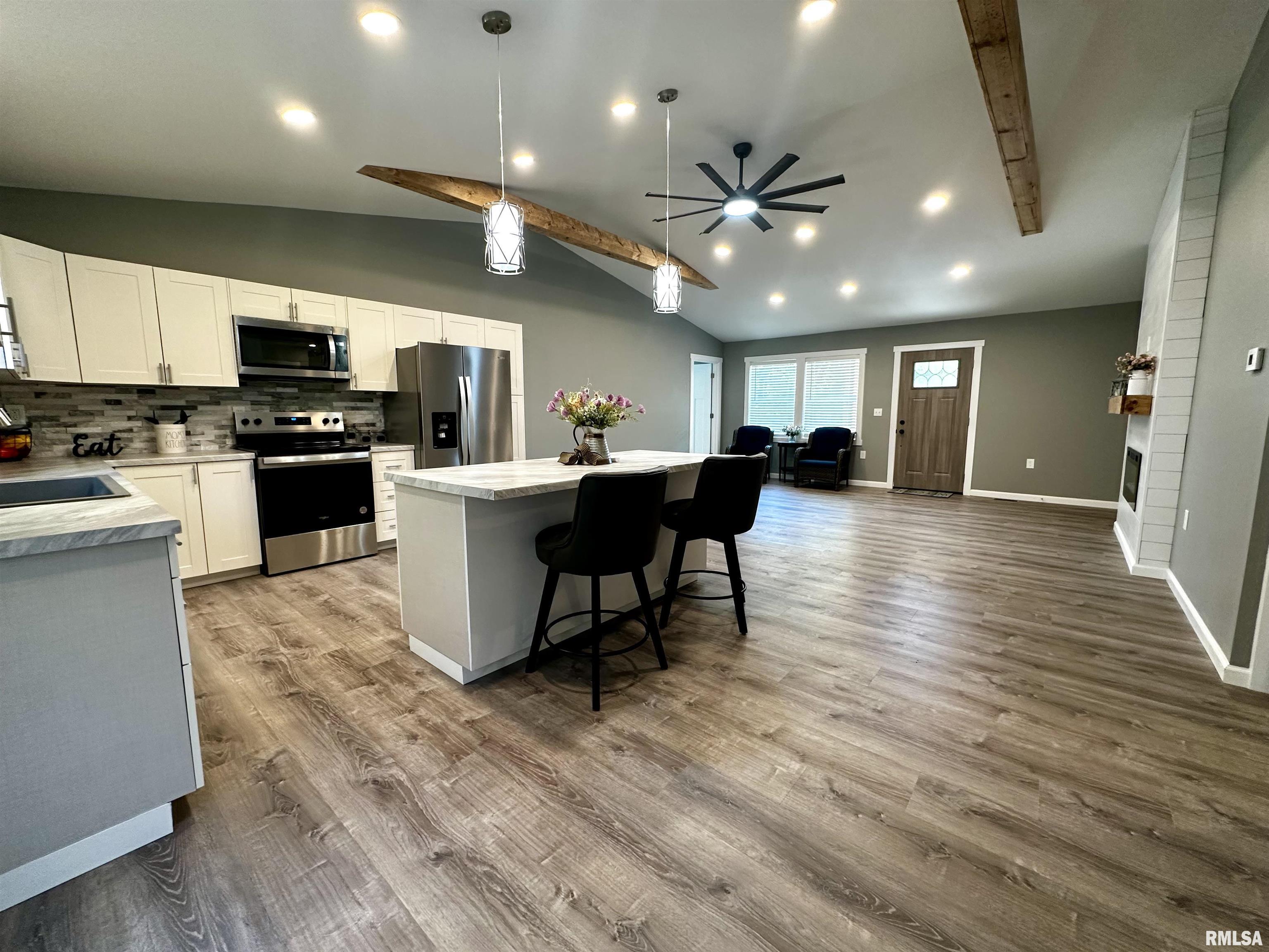 575 5th Street Omaha, IL 62871 - Photo 6 of 27