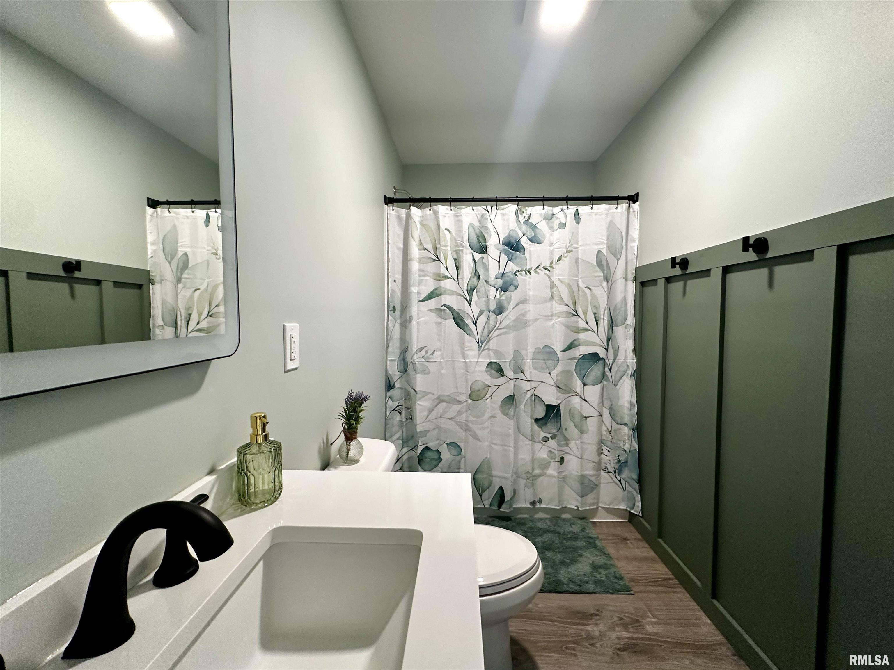 575 5th Street Omaha, IL 62871 - Photo 9 of 27