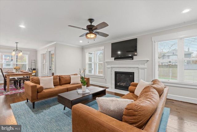 $1,650,000 | 15 East Chapman Street, Alexandria, VA 22301