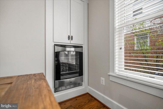 $1,650,000 | 15 East Chapman Street, Alexandria, VA 22301