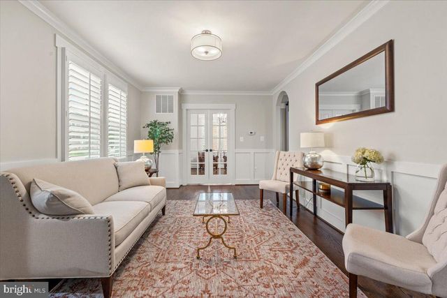 $1,650,000 | 15 East Chapman Street, Alexandria, VA 22301