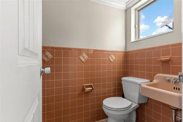 $4,500 | 7887 9th Avenue South, St. Petersburg, FL 33707