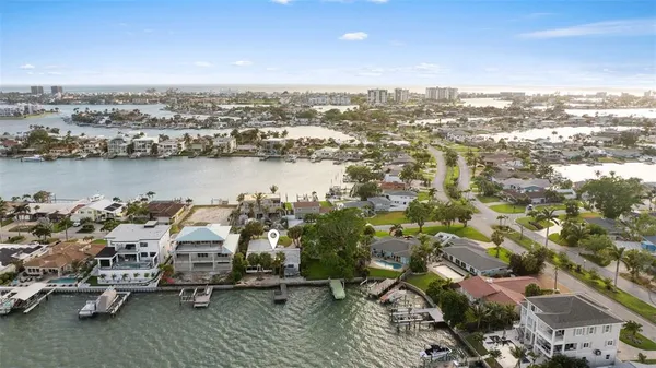 $4,500 | 7887 9th Avenue South, St. Petersburg, FL 33707