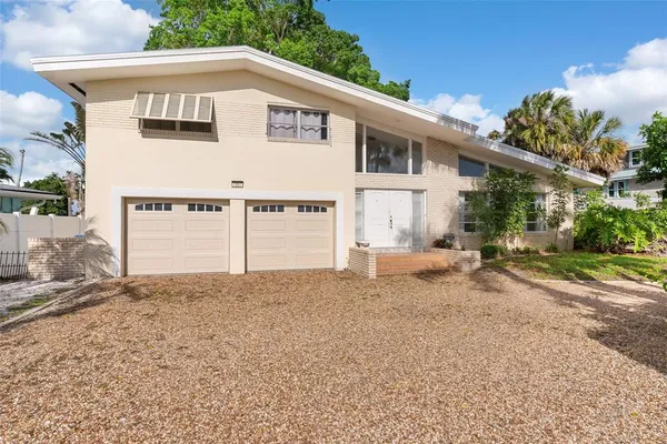 $4,500 | 7887 9th Avenue South, St. Petersburg, FL 33707