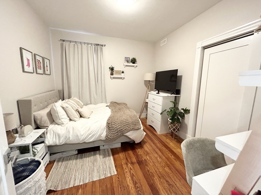 74 Marine Road, Unit 2 Boston, MA 02127 - Photo 6 of 9