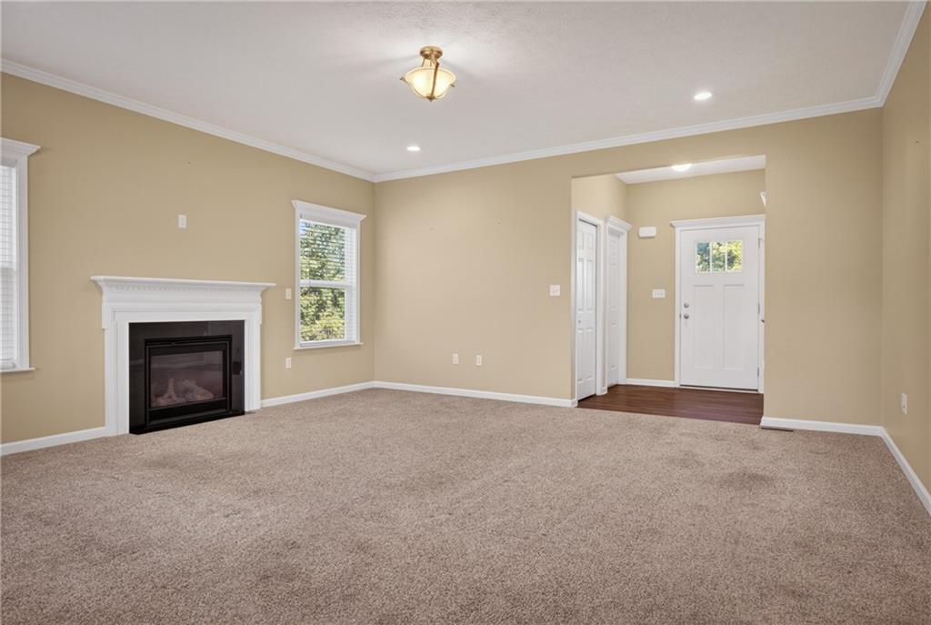 229 West Country Barn Road Houston, PA 15342 - Photo 8 of 50