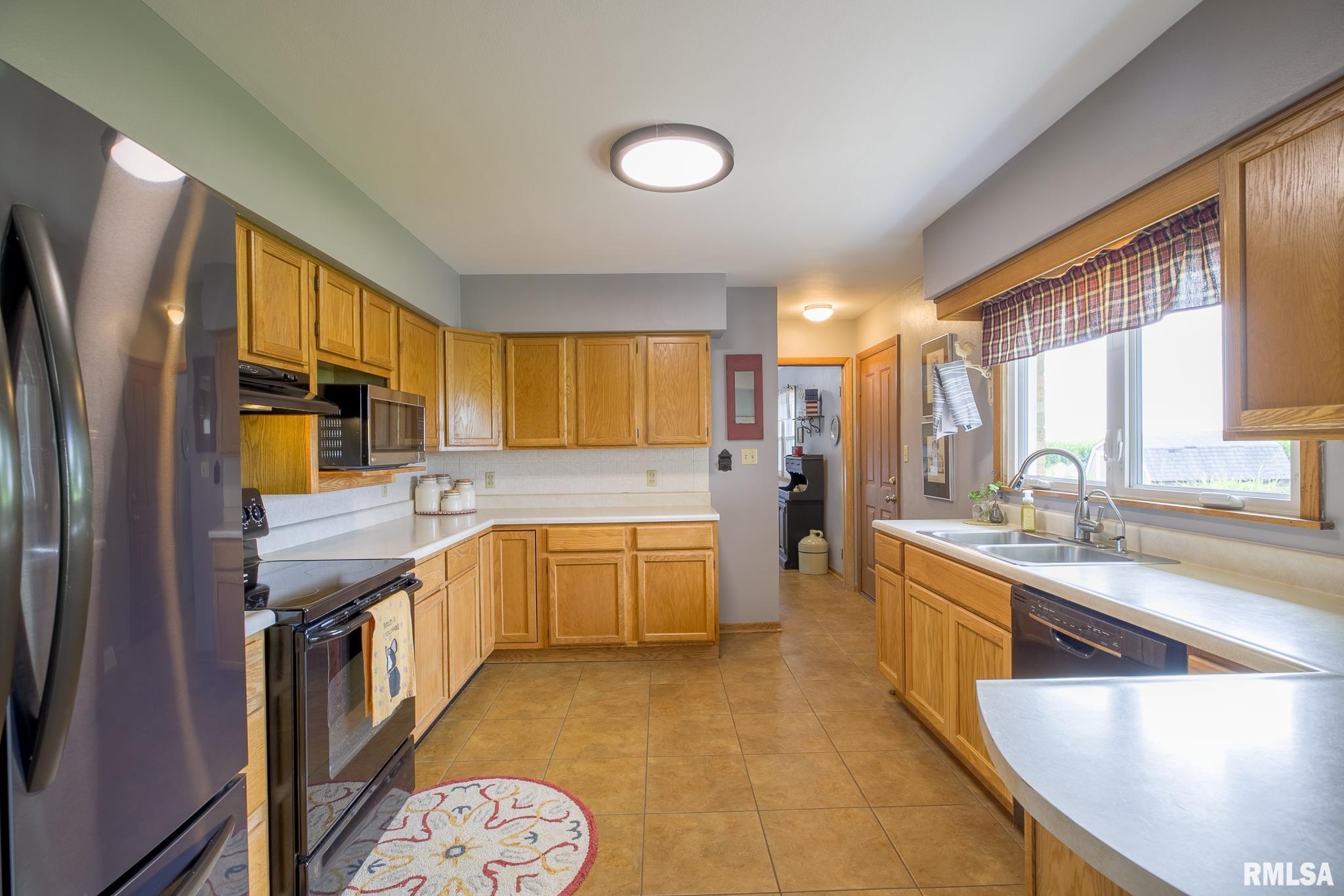 7320 West Akron Road Princeville, IL 61559 - Photo 10 of 42 Gallery Image 10