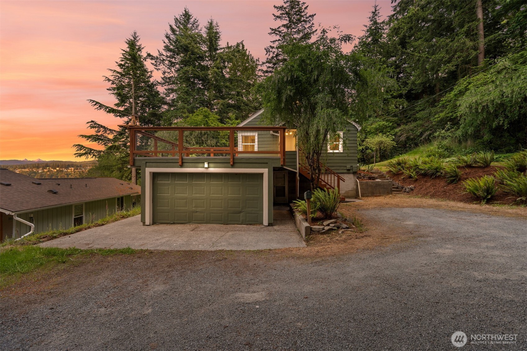 809 Liberty Street Bellingham, WA 98225 - Photo 6 of 33