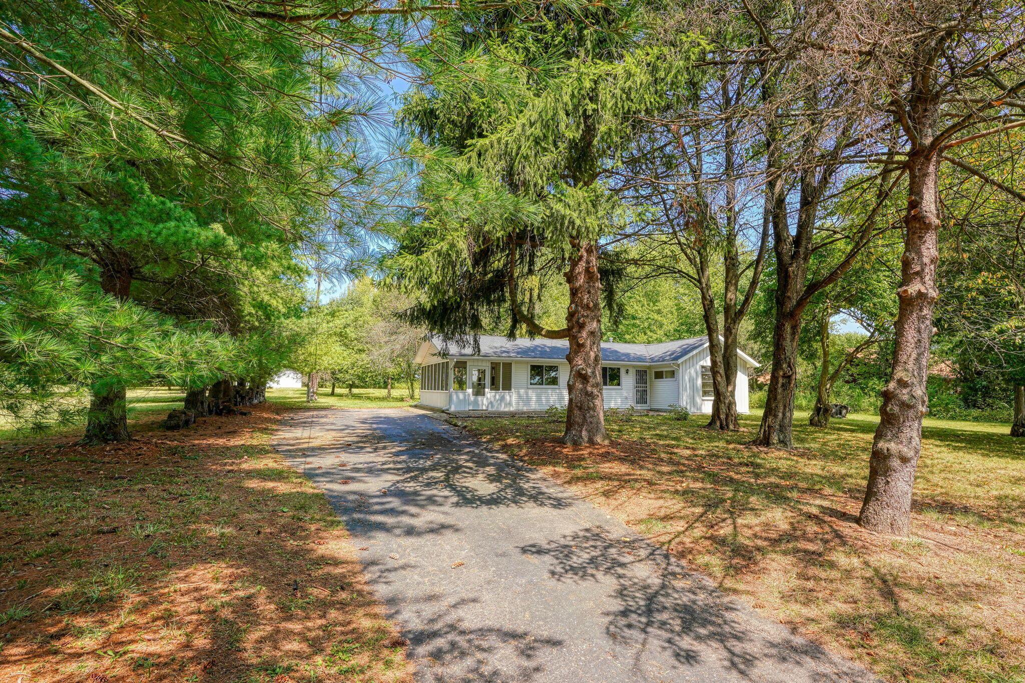 12574 Cable Road Southwest Pataskala, OH 43062 - Photo 14 of 80 12574 Cable Road SW (12)