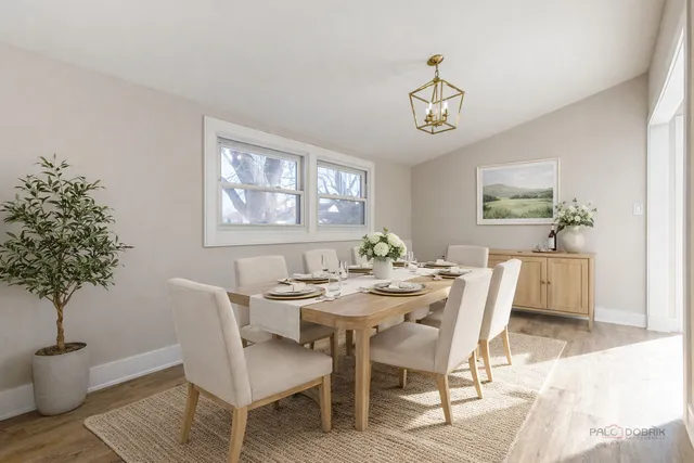 $499,000 | 632 Weidner Road, Buffalo Grove, IL 60089