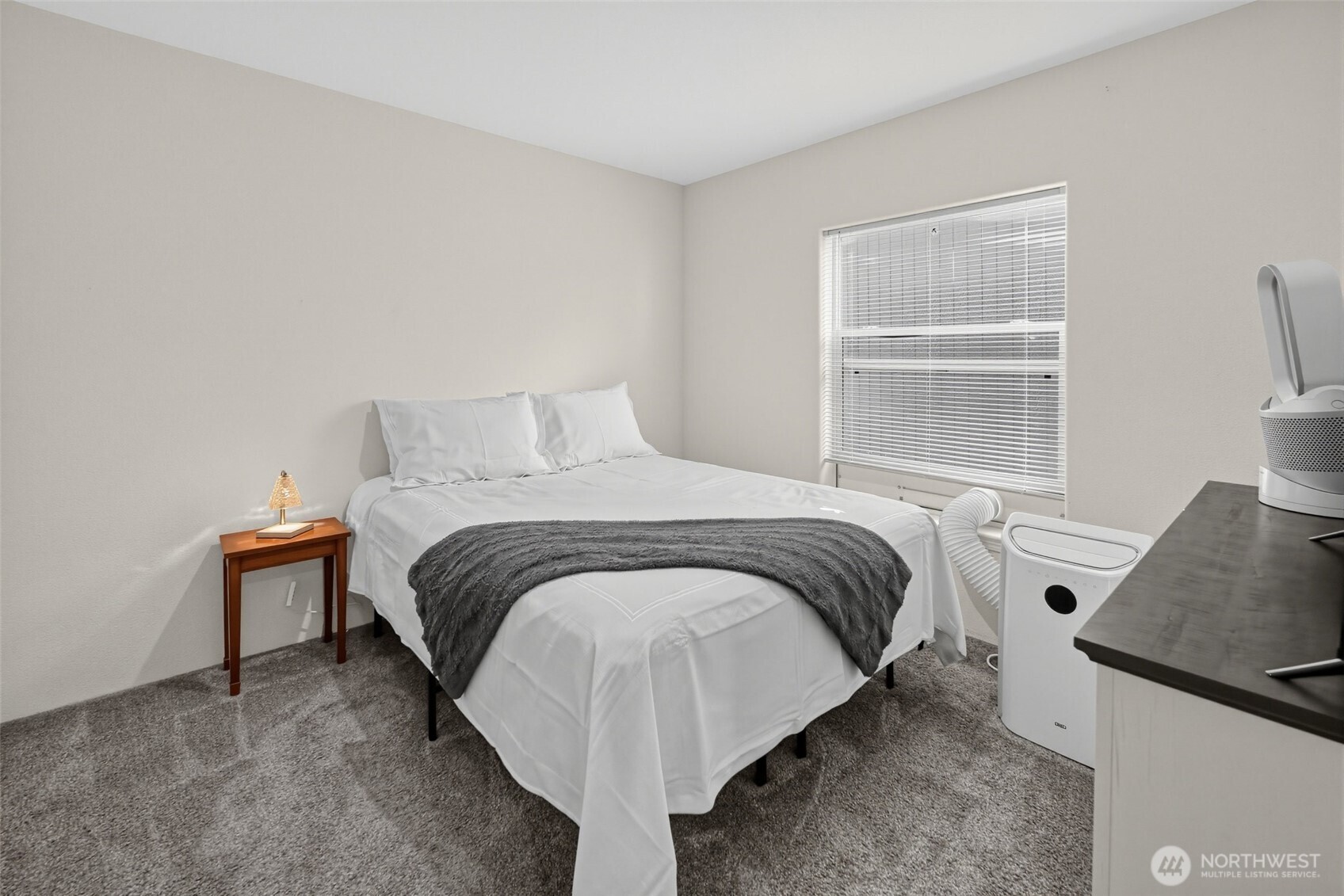 23708 Locust Way, Unit 43 Bothell, WA 98021 - Photo 11 of 15 Gallery Image 11