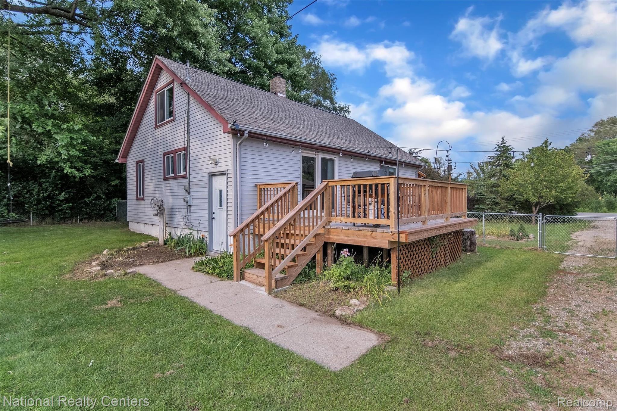 4641 Clintonville Road Clarkston, MI 48346 - Photo 34 of 40 34-4641-Clintonville-Rd-WindowStill-Real-Estate-Photography-34.jpg
