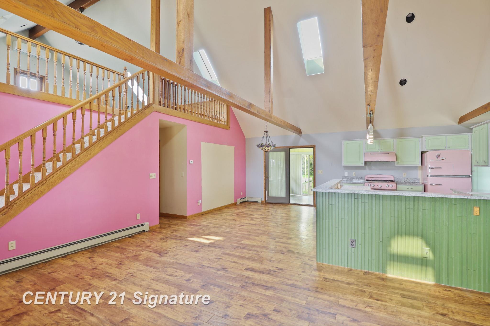 720 Pt Crescent Rd Port Port Austin, MI 48467 - Photo 10 of 79