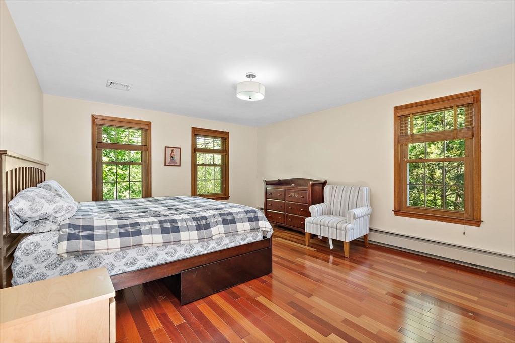 4 Dix Road Franklin, MA 02038 - Photo 22 of 39