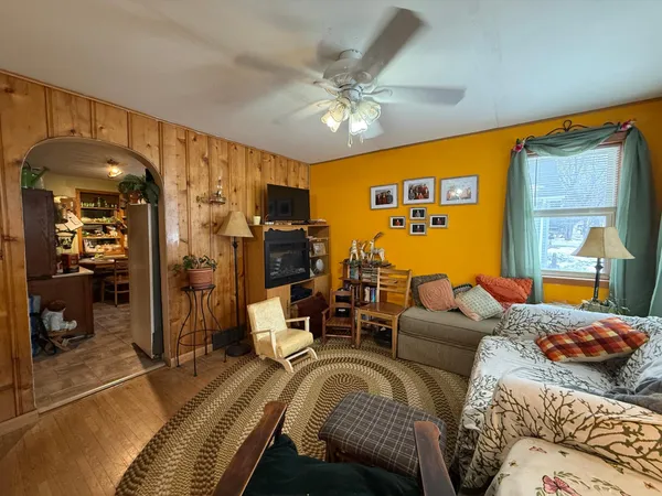 $99,900 | 124 State Avenue North, Thief River Falls, MN 56701