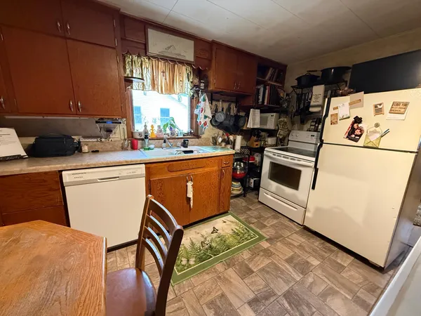 $99,900 | 124 State Avenue North, Thief River Falls, MN 56701