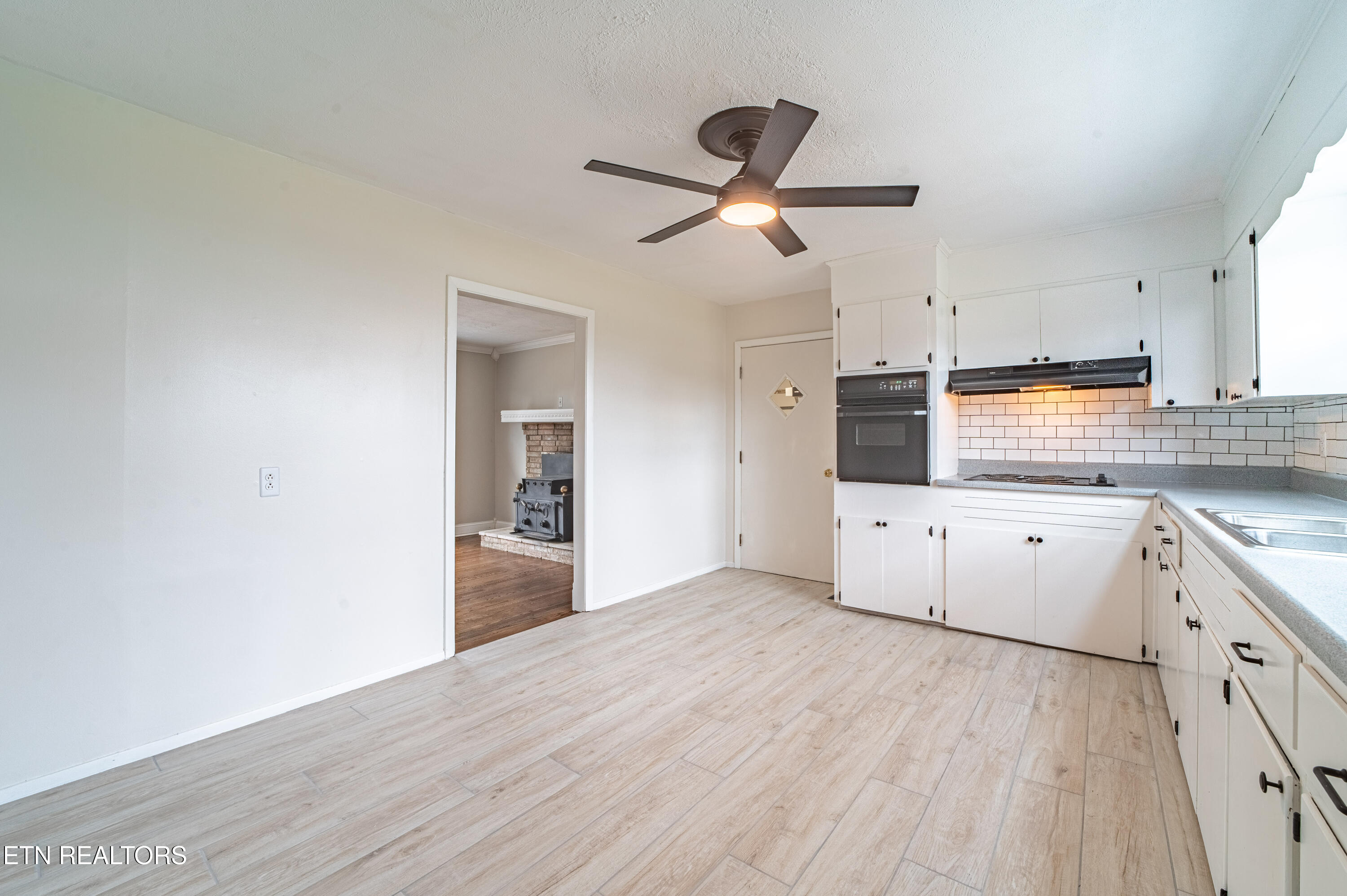 4712 Douglas Dam Road Strawberry Plains, TN 37871 - Photo 10 of 27 4712-Douglas-Dam-19