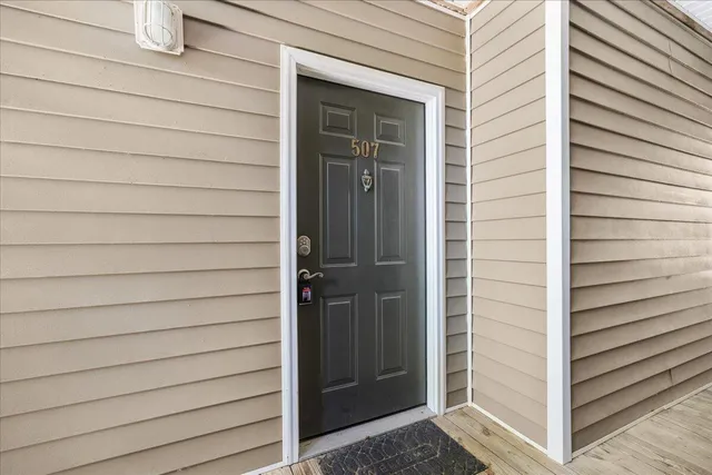 $227,500 | 188 Midland Parkway, Unit 507, Summerville, SC 29485