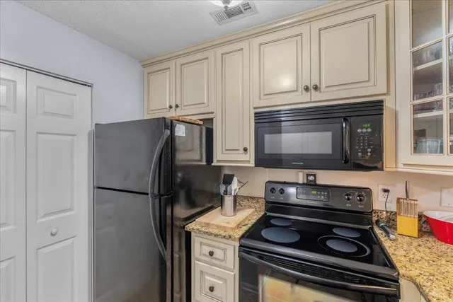 $227,500 | 188 Midland Parkway, Unit 507, Summerville, SC 29485