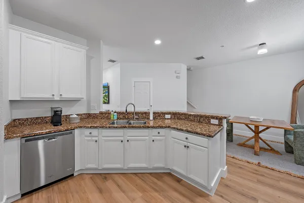 $589,000 | 107 Pond Apple Lane, Unit 105, Jupiter, FL 33458