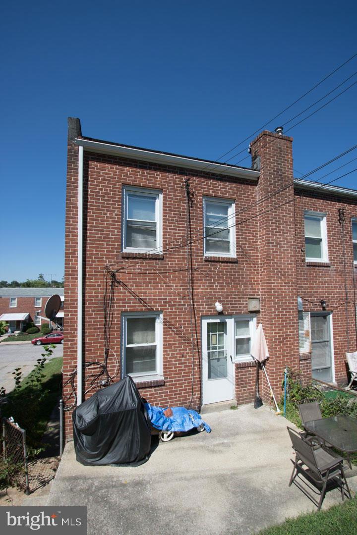 4733 Kimberleigh Road Baltimore, MD 21212 - Photo 3 of 13 Exterior (Rear)