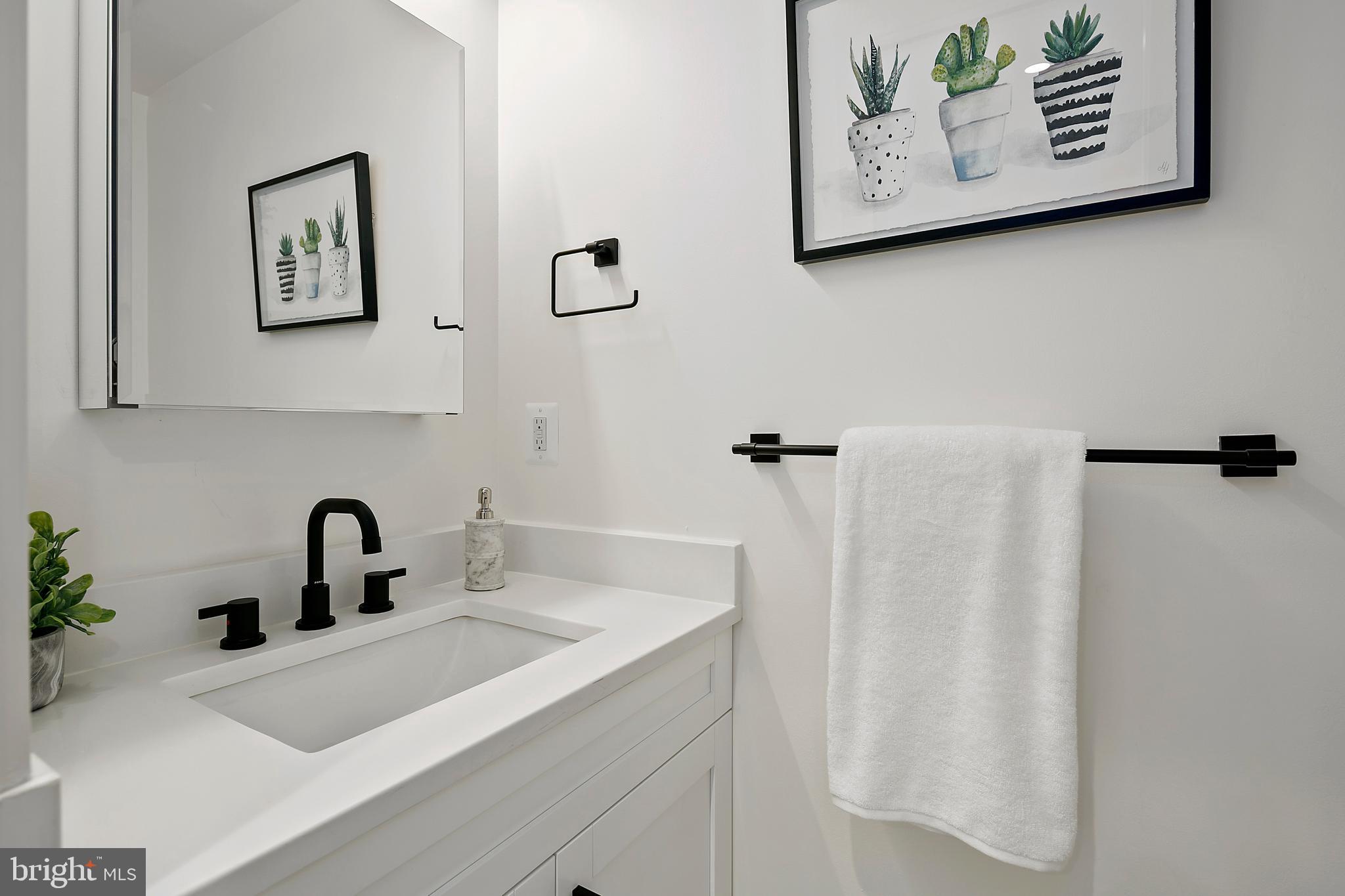 765 18th Street Northeast, Unit 2 Washington, DC 20002 - Photo 13 of 26 Gallery Image 13