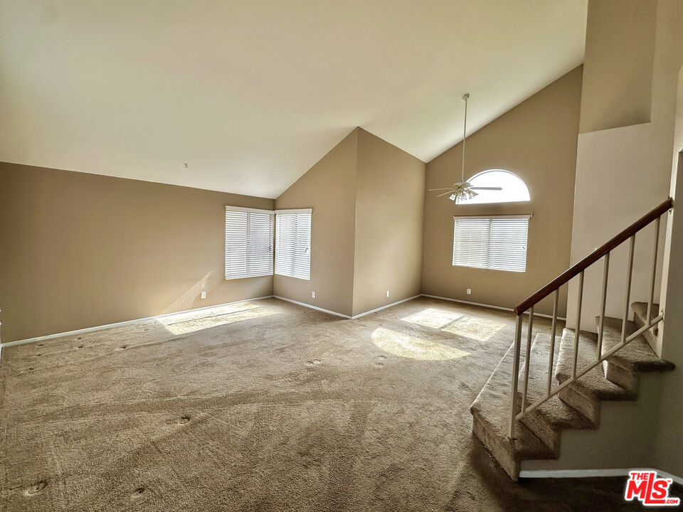 828 Jason Court Lancaster, CA 93534 - Photo 2 of 20