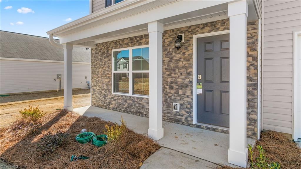 4532 Red Oak Drive Trinity, NC 27370 - Photo 4 of 29 *Photos are of model home and are representational purposes only.