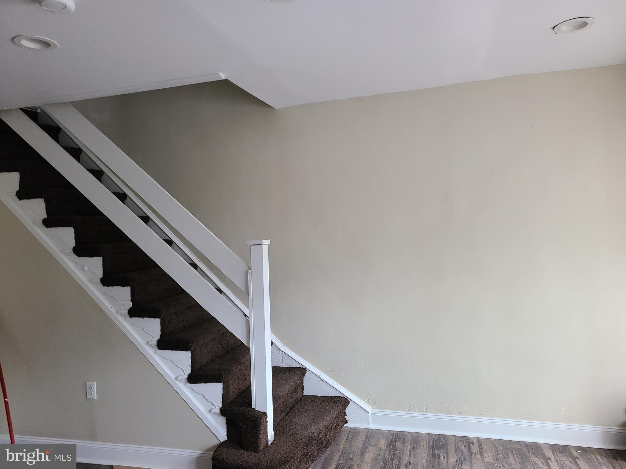 256 Sanford Road Upper Darby, PA 19082 - Photo 30 of 84