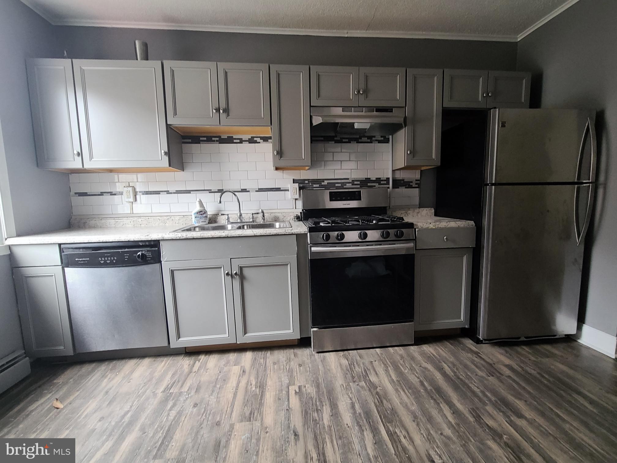 256 Sanford Road Upper Darby, PA 19082 - Photo 40 of 84