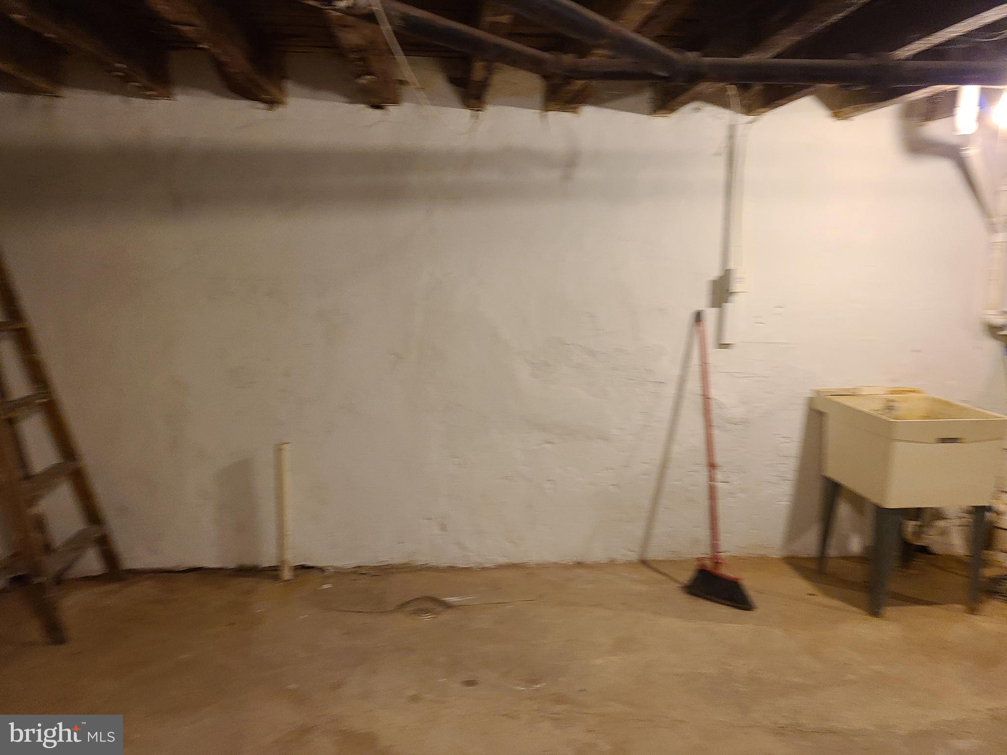 256 Sanford Road Upper Darby, PA 19082 - Photo 80 of 84