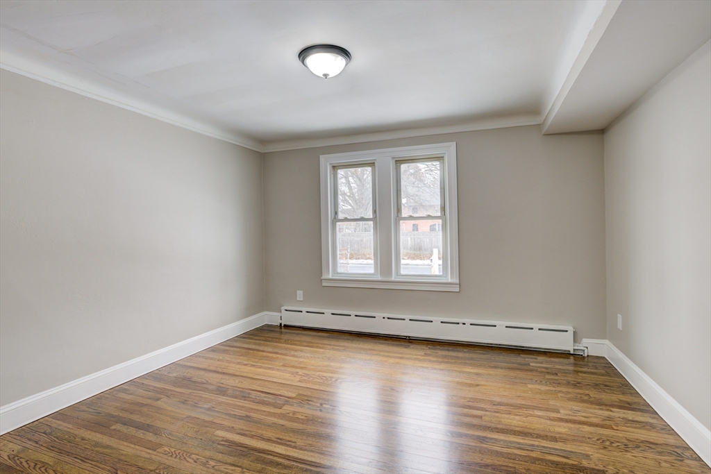 172 Belmont Avenue Springfield, MA 01108 - Photo 15 of 41