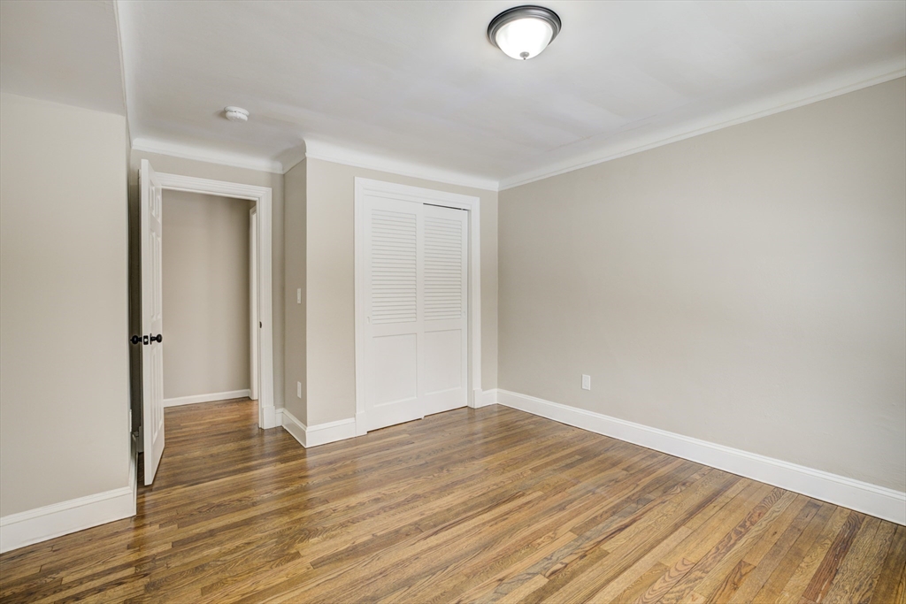 172 Belmont Avenue Springfield, MA 01108 - Photo 16 of 41