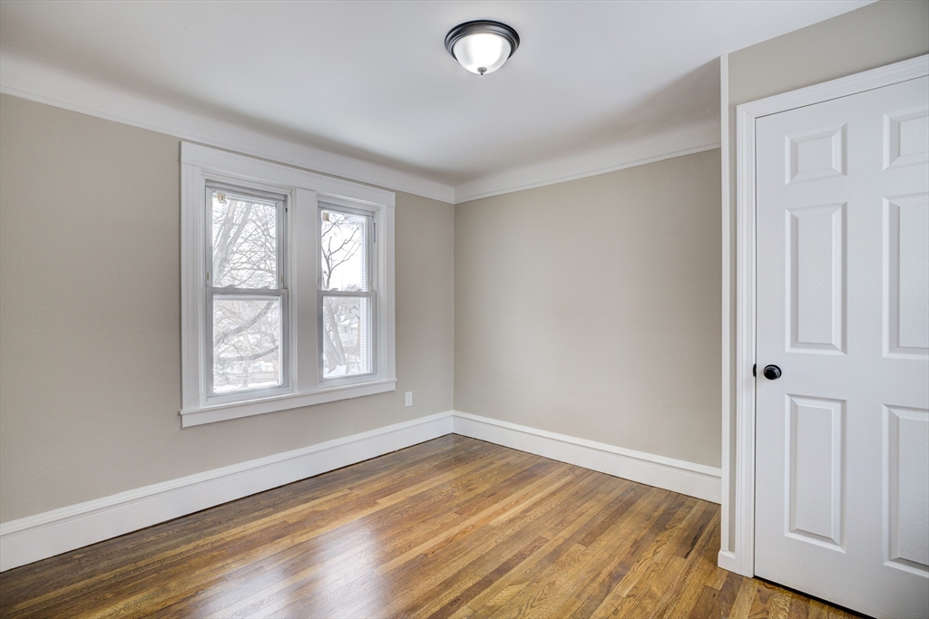 172 Belmont Avenue Springfield, MA 01108 - Photo 30 of 41