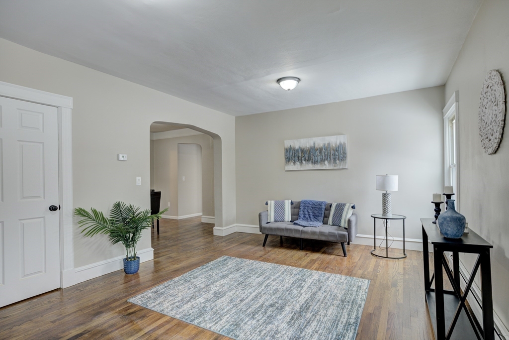 172 Belmont Avenue Springfield, MA 01108 - Photo 6 of 41