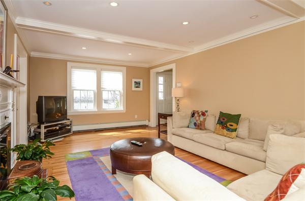 77 Walnut Hill Road Brookline, MA 02467 - Photo 11 of 22 Gallery Image 11