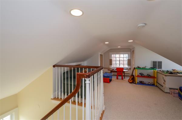 77 Walnut Hill Road Brookline, MA 02467 - Photo 19 of 22 Gallery Image 19