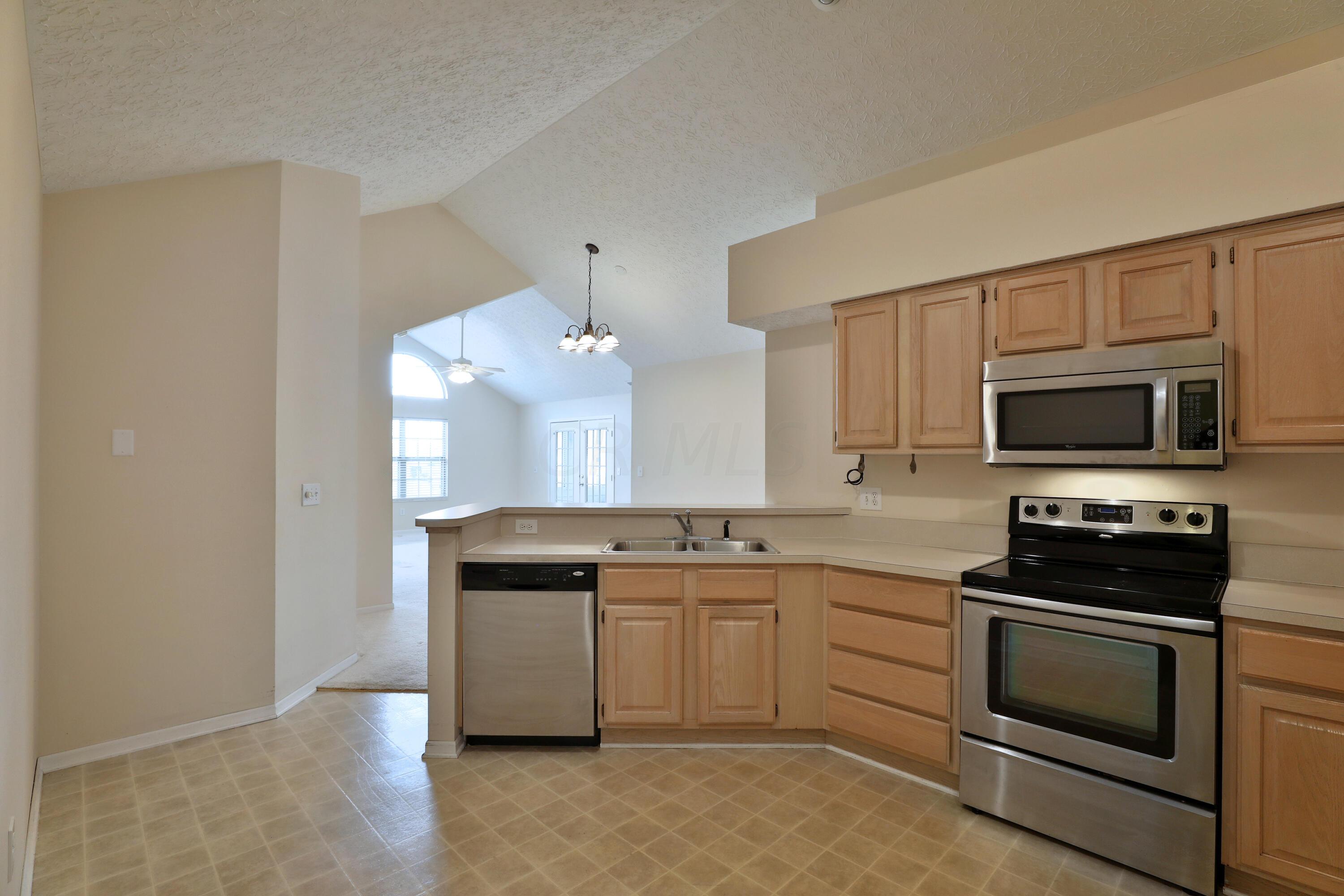 3827 Orchard Way Powell, OH 43065 - Photo 17 of 33 3827-OrchardWay-17a