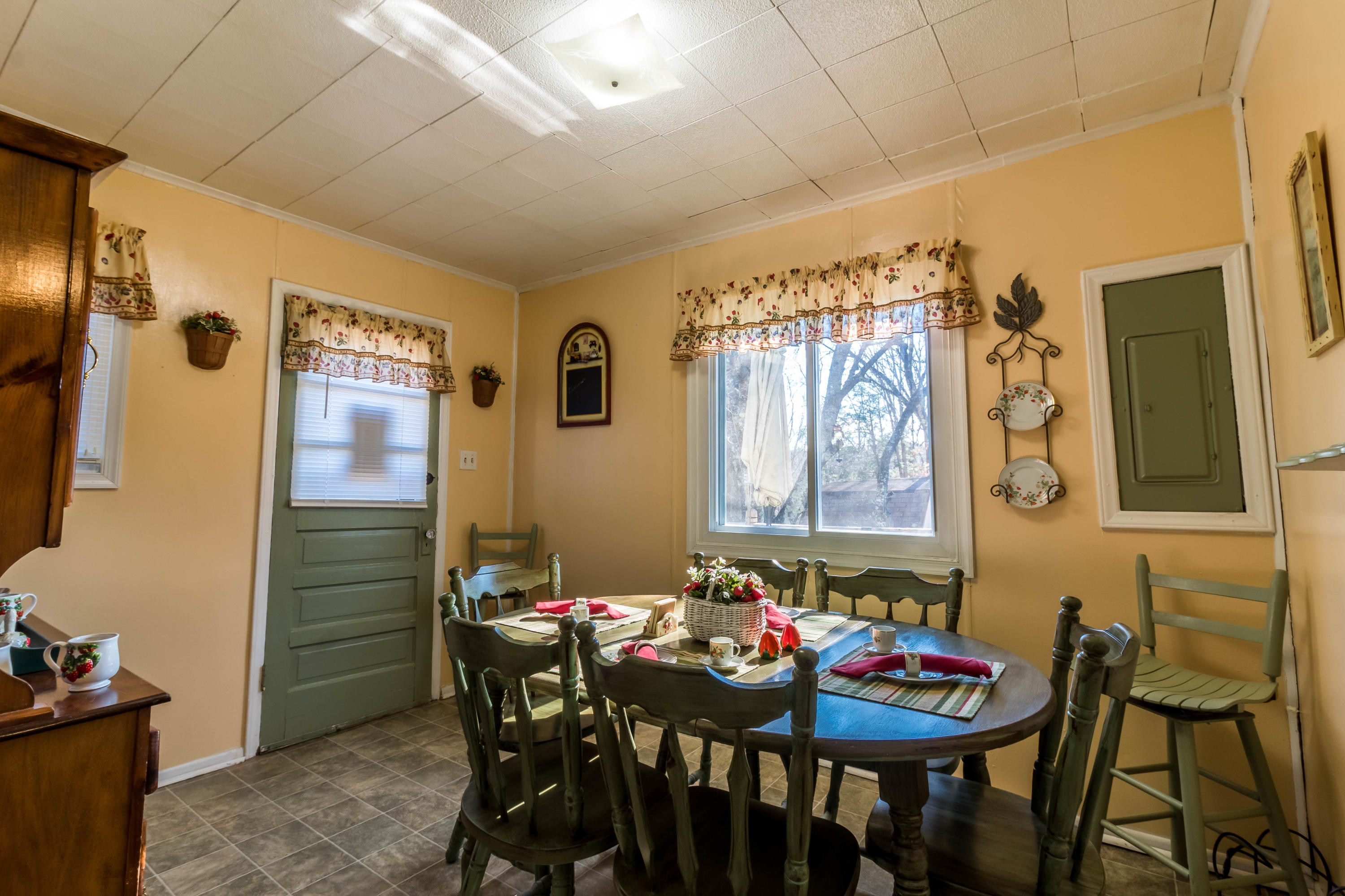 3983 Ridge Drive Salem, VA 24153 - Photo 22 of 26 3983 Ridge DR. Salem, VA 24153