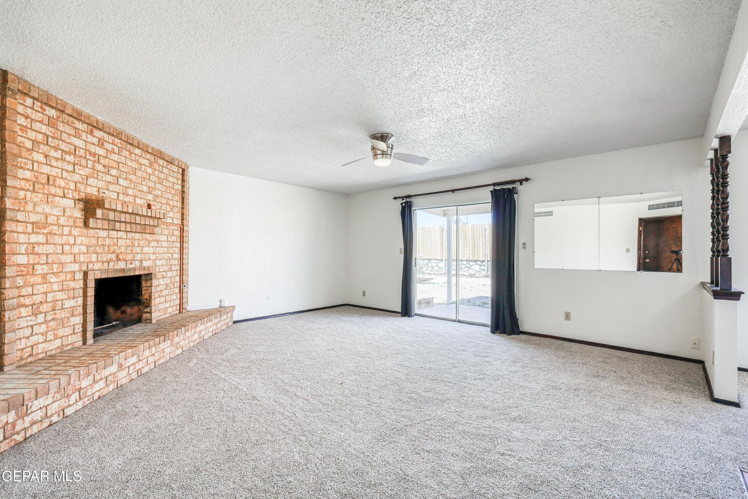 321 Gus Rallis Drive El Paso, TX 79932 - Photo 13 of 38 IMG_8441_HDR