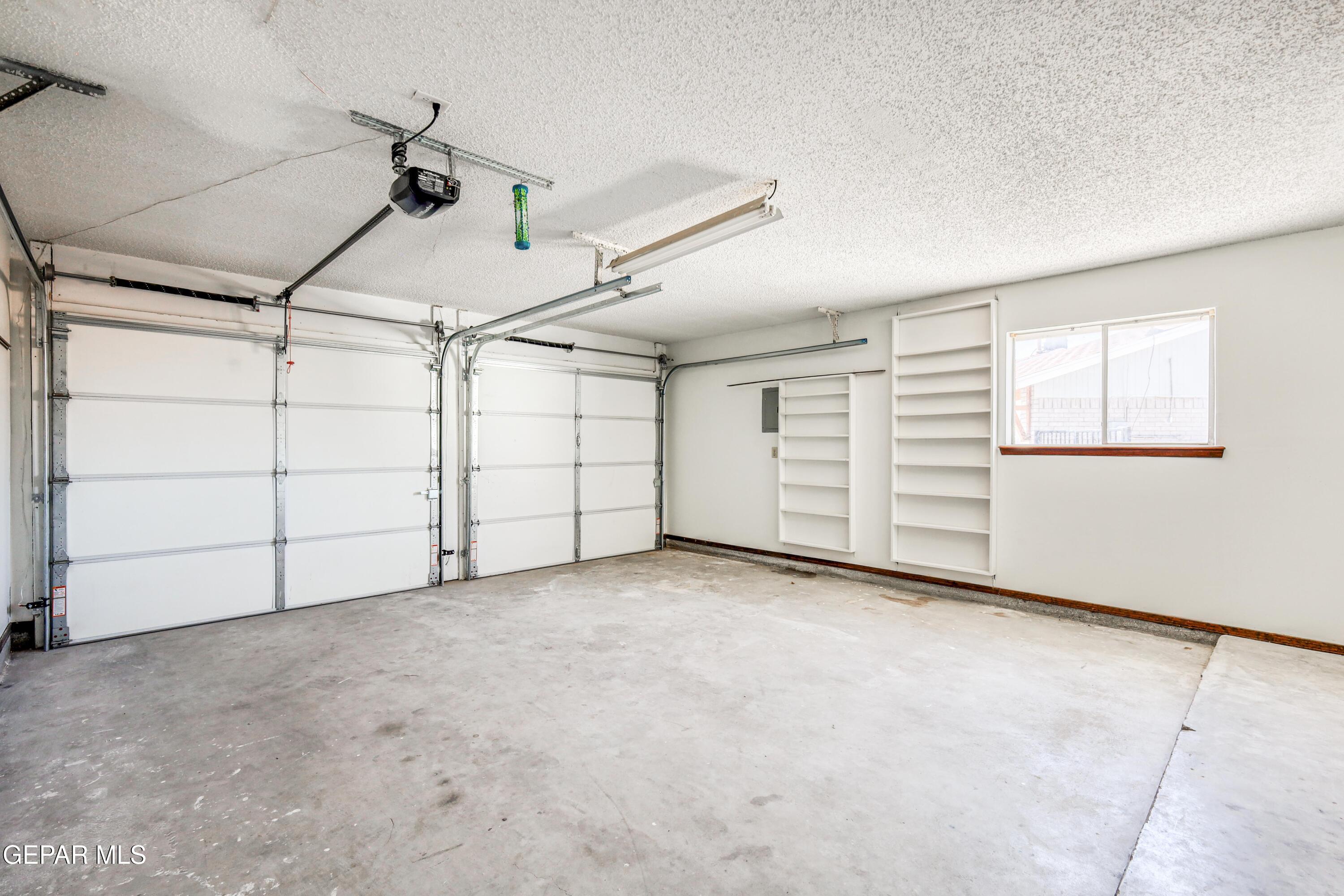 321 Gus Rallis Drive El Paso, TX 79932 - Photo 28 of 38 IMG_8456_HDR