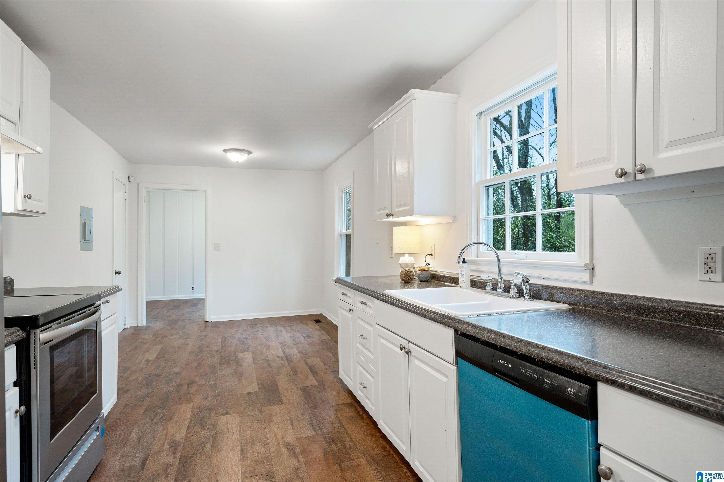 1645 Old Springville Road Birmingham, AL 35235 - Photo 14 of 29