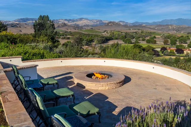 a view of an outdoor space with a lake view