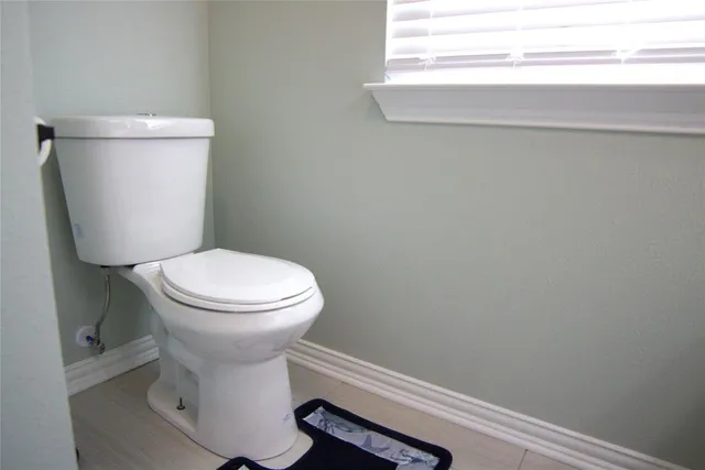 $154,900 | 217 19th Street Southeast, Paris, TX 75460