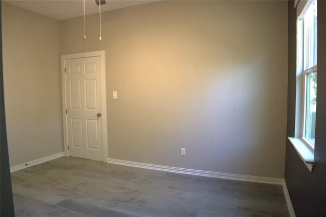 $154,900 | 217 19th Street Southeast, Paris, TX 75460