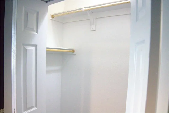 $154,900 | 217 19th Street Southeast, Paris, TX 75460