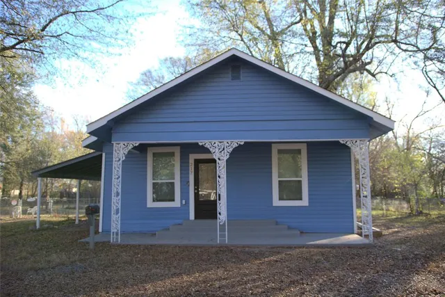 $154,900 | 217 19th Street Southeast, Paris, TX 75460
