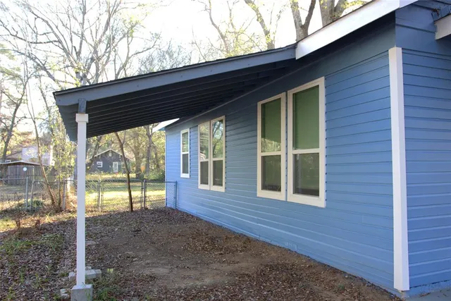 $154,900 | 217 19th Street Southeast, Paris, TX 75460