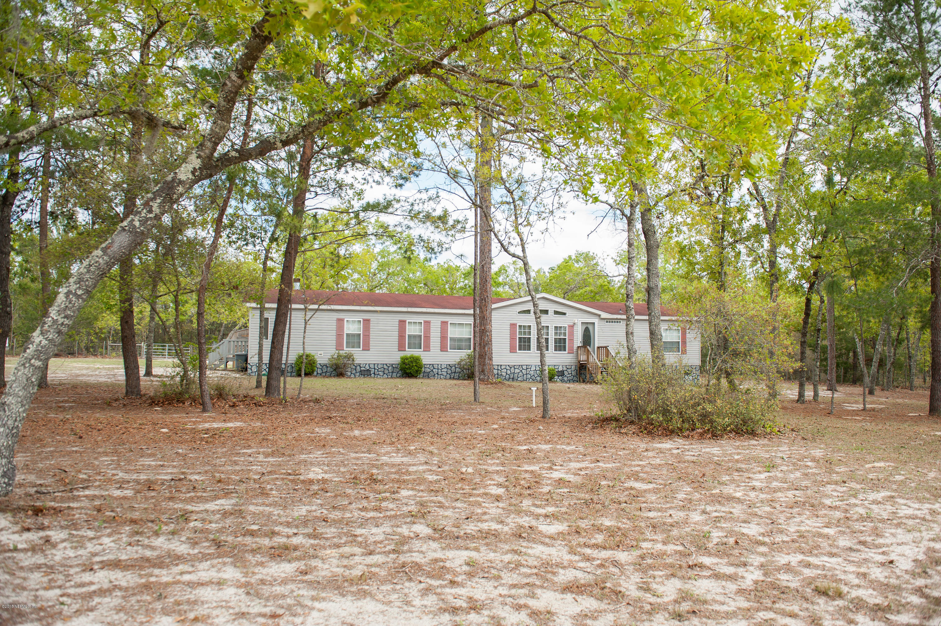 7631 Silver Sands Road Keystone Heights, FL 32656 - Photo 1 of 21 LB-0385